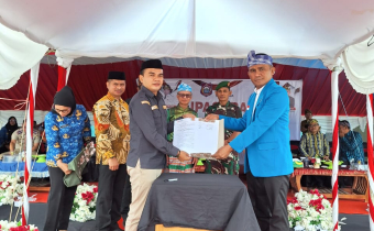 Foto Istimewa, Ketua Bawaslu Buton Utara dan Ketua KNPI Buton Utara